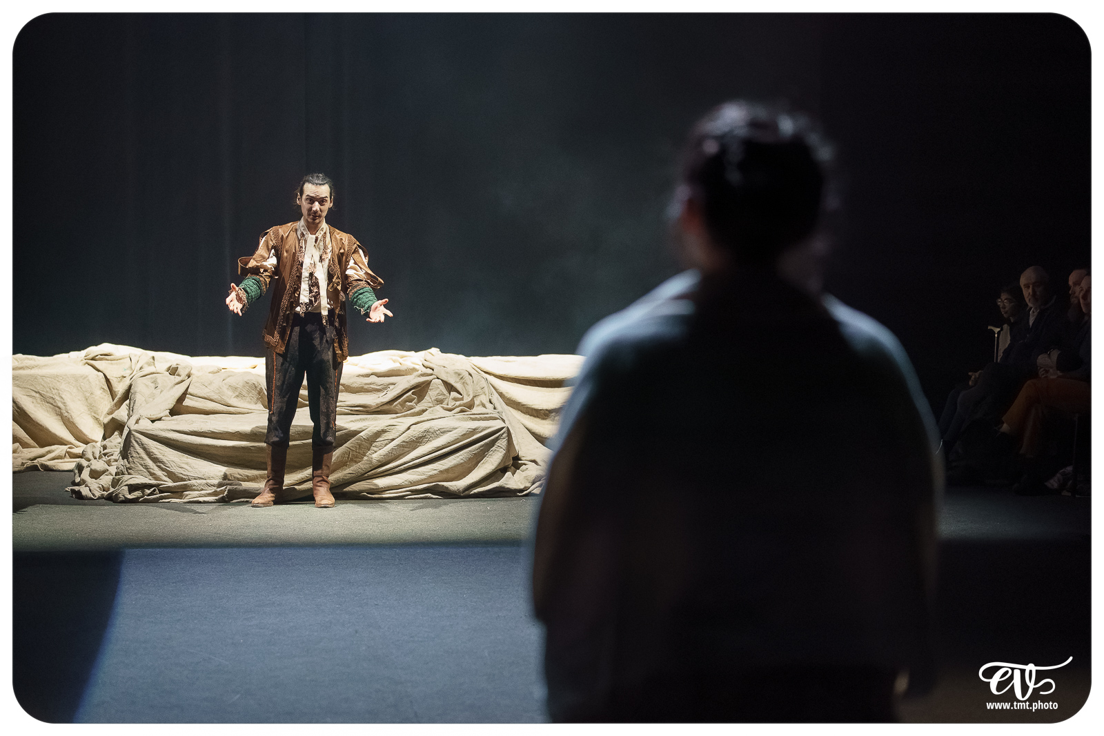 UN SONGE, UNE NUIT, L'ETE (CIE DU MATAMORE)